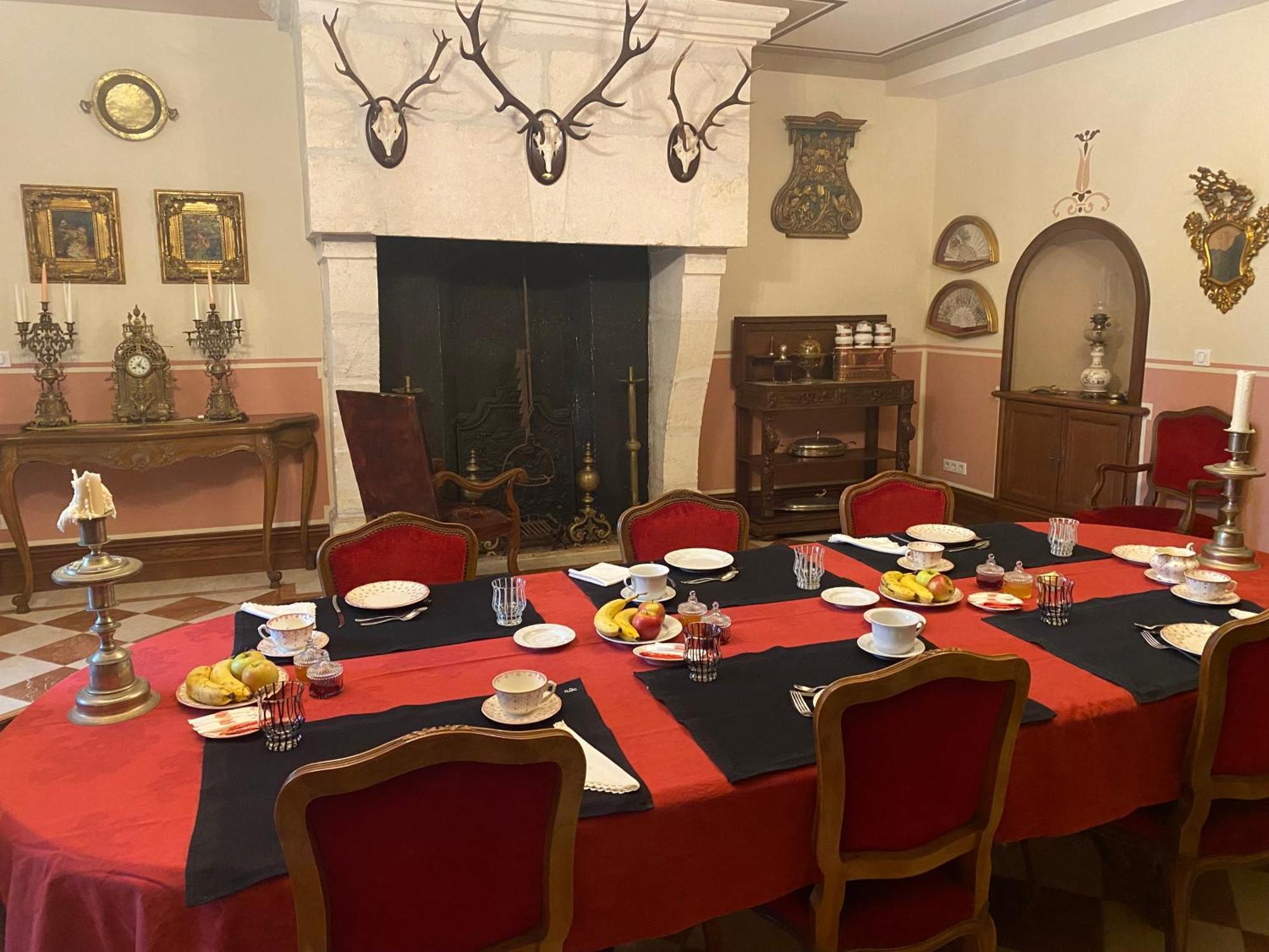 Alojamento de Acomodação e Pequeno-almoço Chateau *